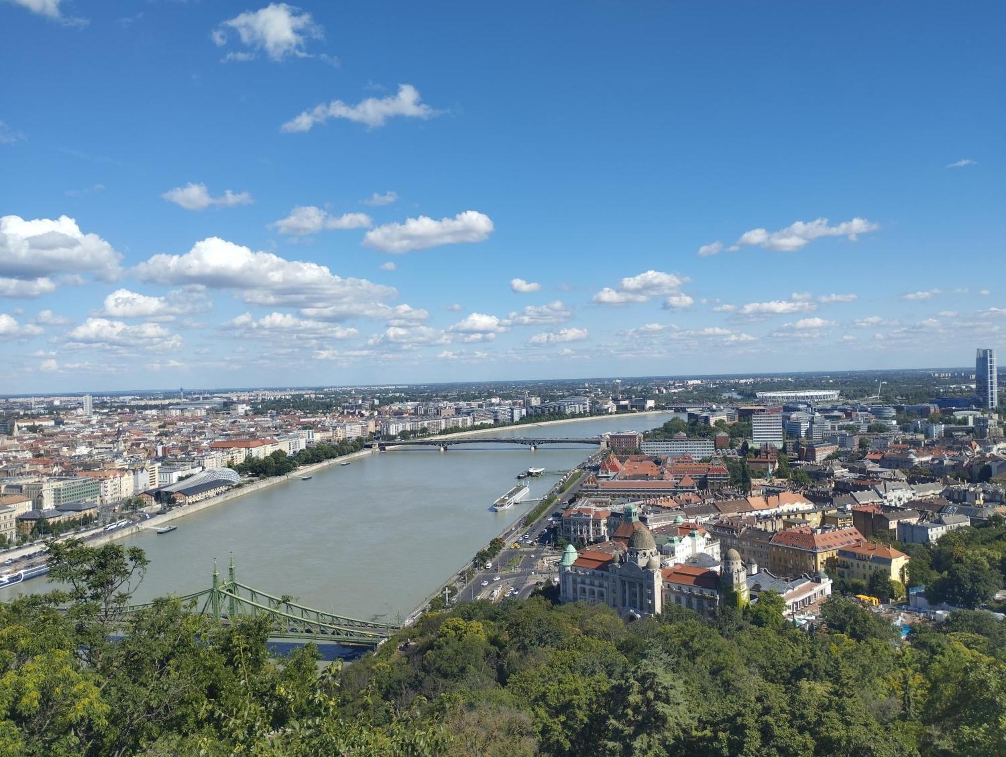 Free Parking, Balcony, Near To City Park Budapest Bagian luar foto